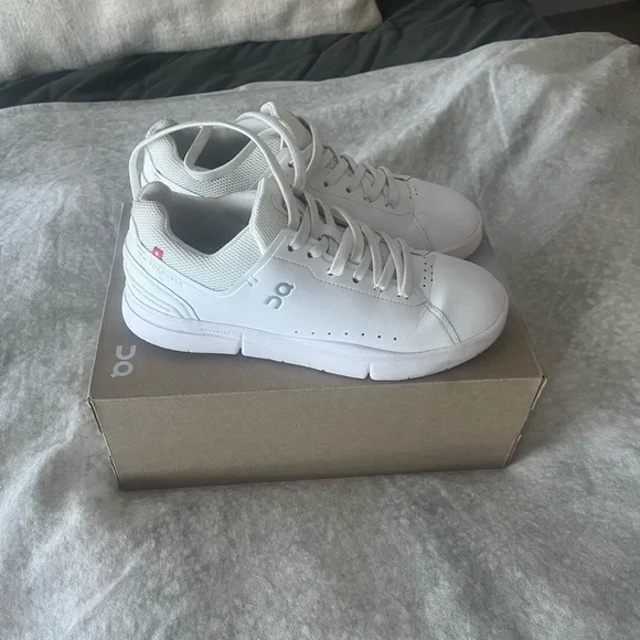 ON The Roger Advantage - Picture 3 of 6